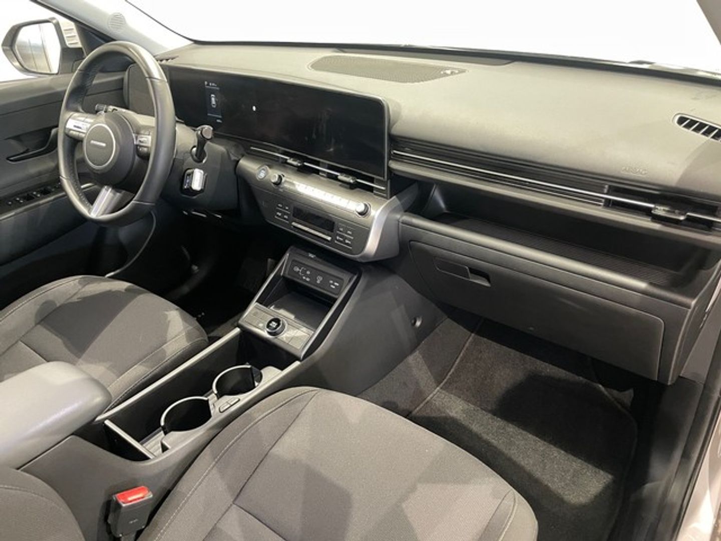 Hyundai Kona 1.6 GDI HEV Maxx DCT 104 kW (141 CV)
