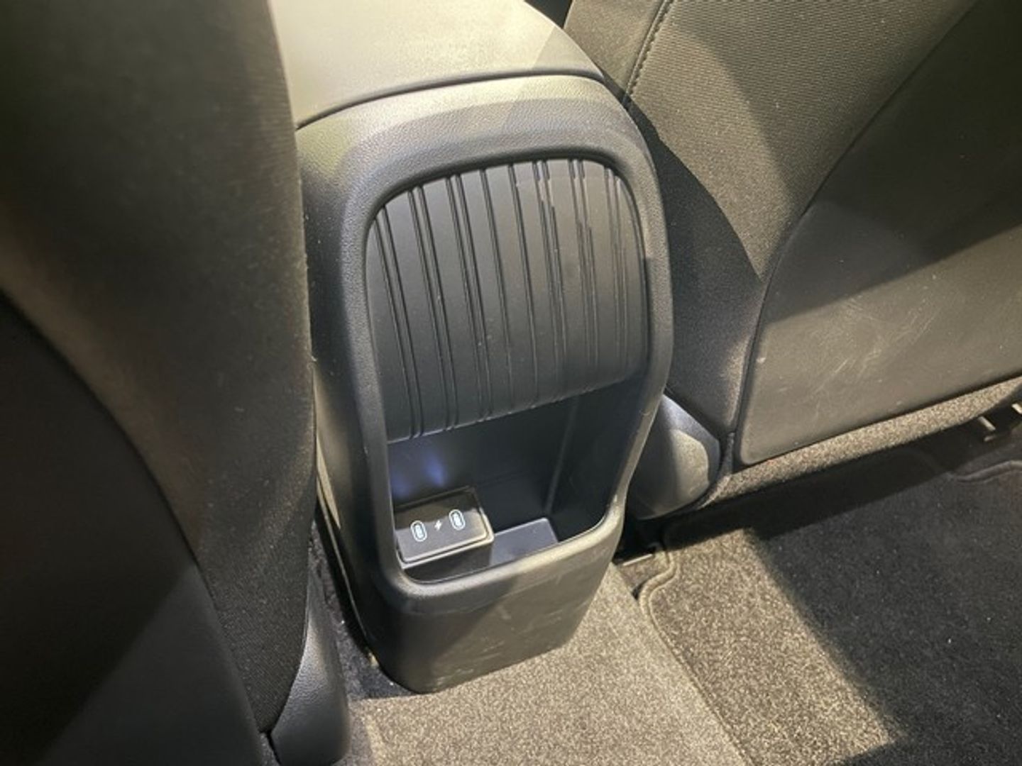 Hyundai Kona 1.6 GDI HEV Maxx DCT 104 kW (141 CV)