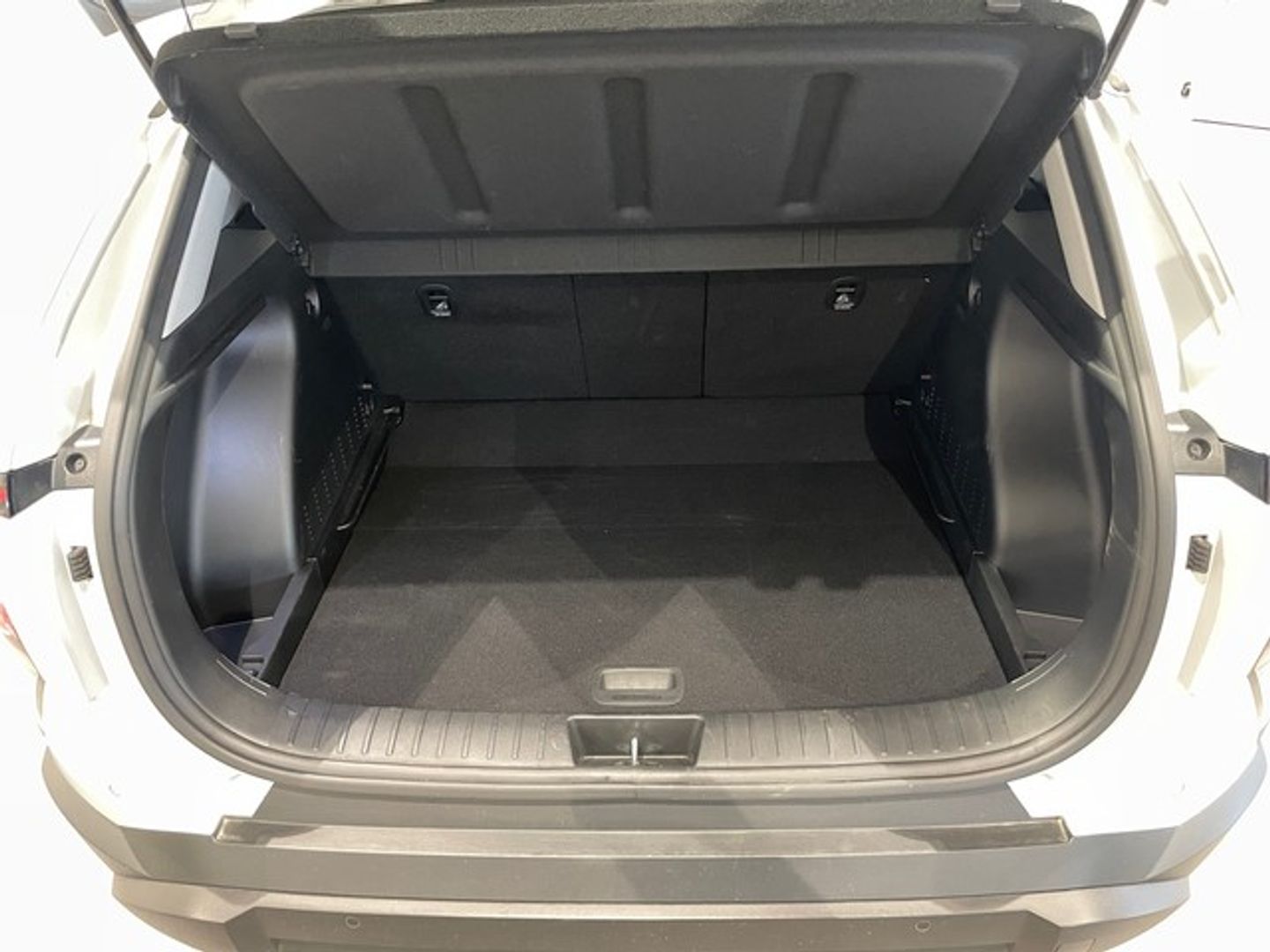 Hyundai Kona 1.6 GDI HEV Maxx DCT 104 kW (141 CV)