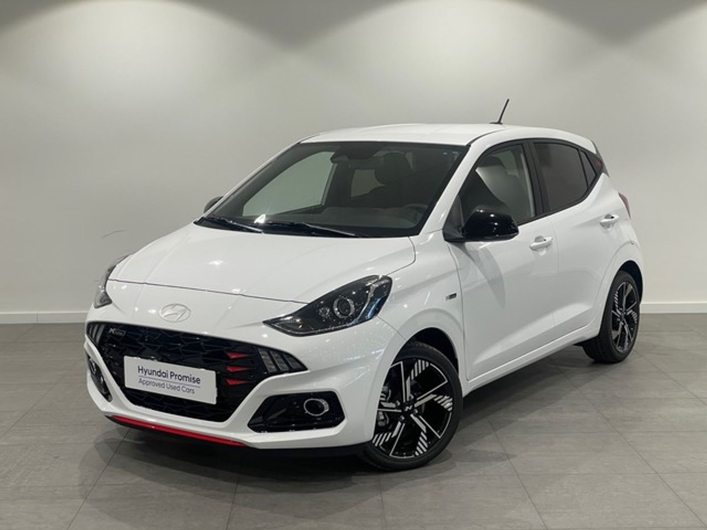 Hyundai i10 1.2 NLine 59 kW (79 CV) Blanco Sedan