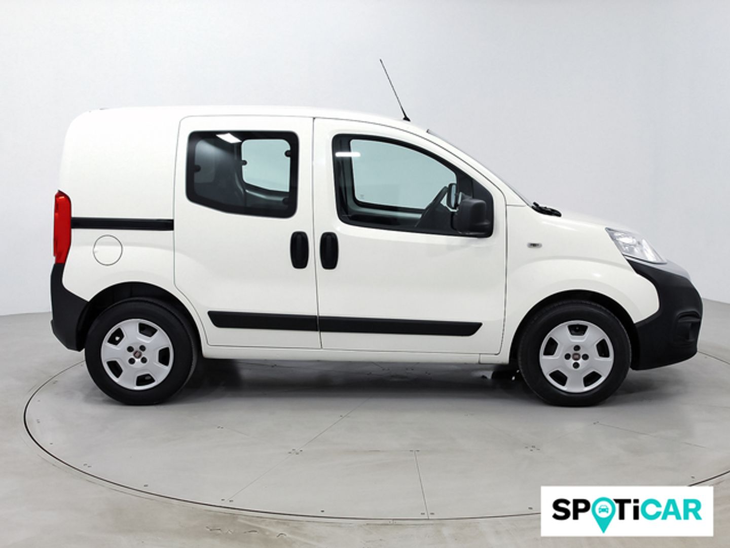 Fiat Fiorino Combi 1.3 Multijet SX N1 70 kW (95 CV)