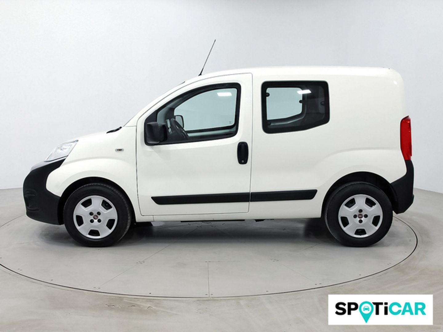 Fiat Fiorino Combi 1.3 Multijet SX N1 70 kW (95 CV)
