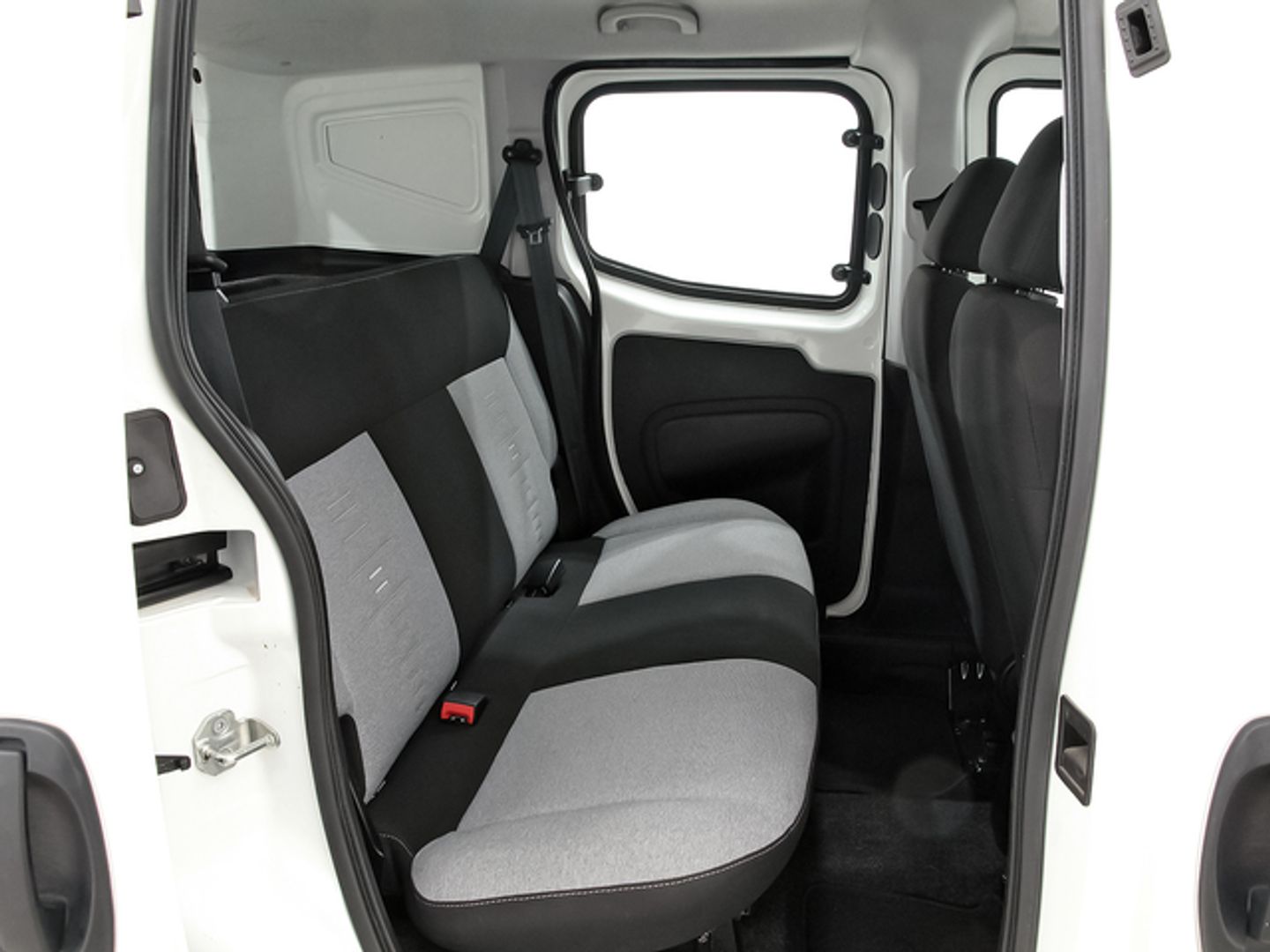 Fiat Fiorino Combi 1.3 Multijet SX N1 70 kW (95 CV)
