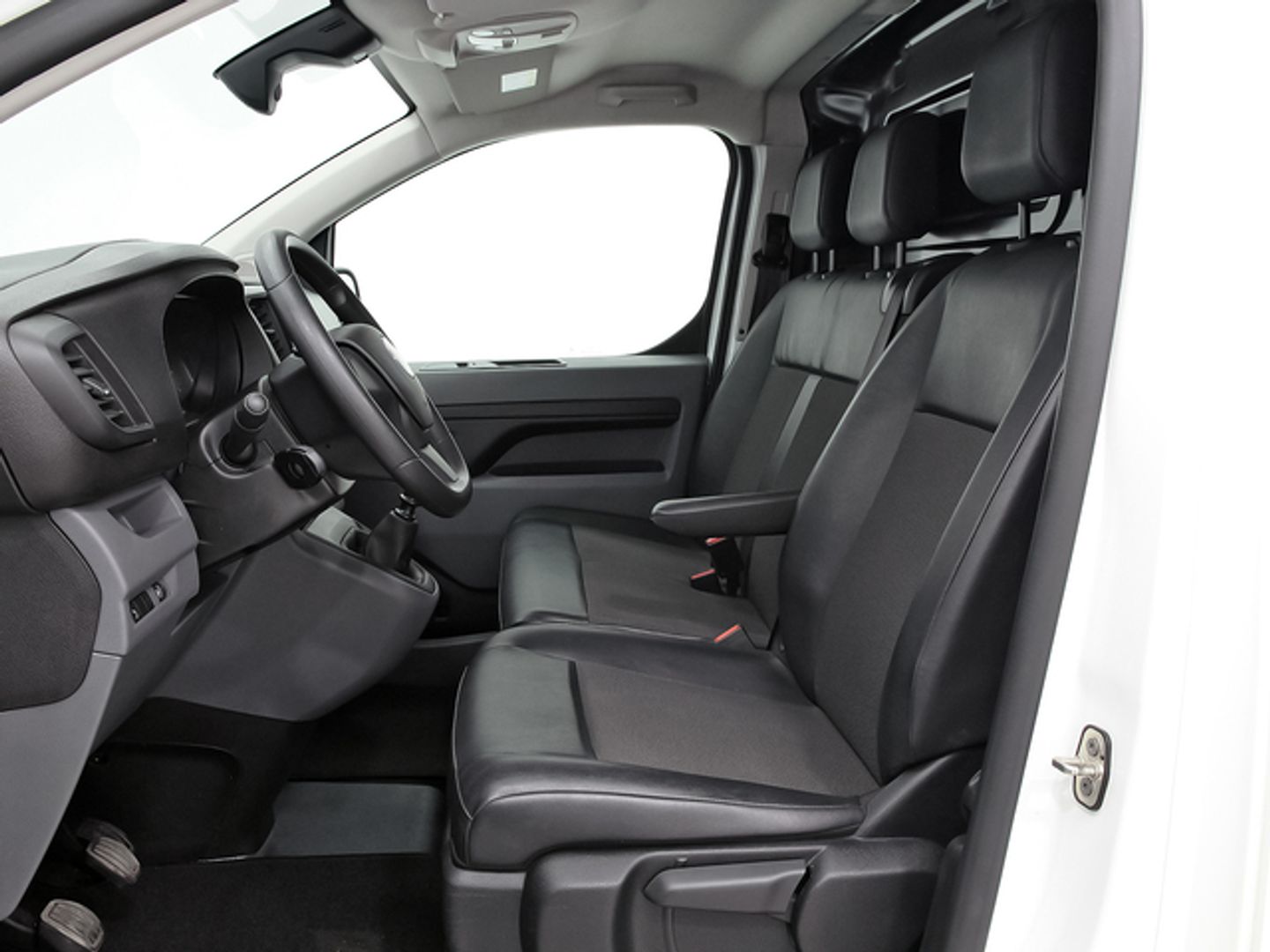 Fiat Scudo Furgon 1.5 BlueHDI L1 Business 75 kW (102 CV)