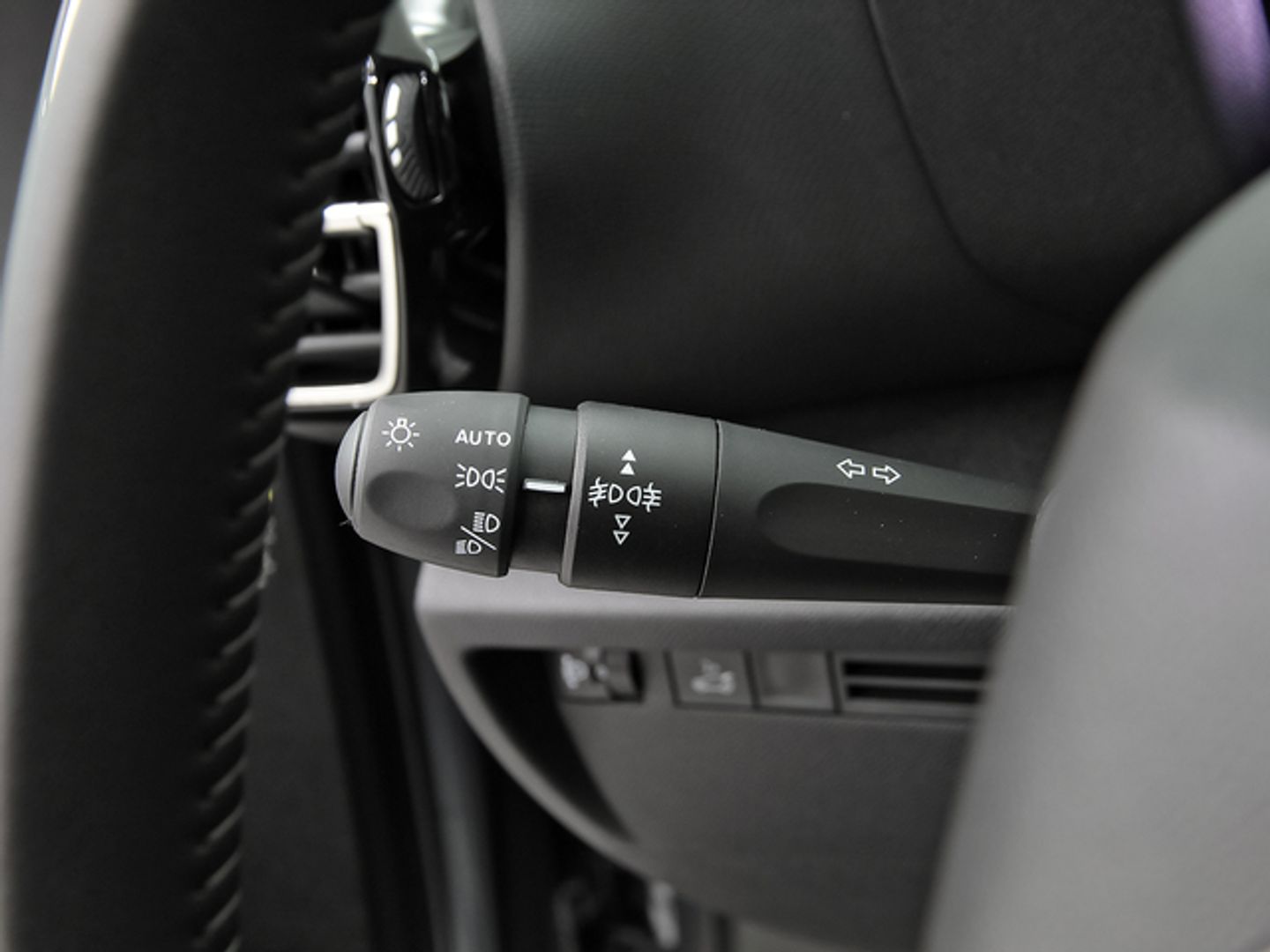 Citroen C4 X PureTech 130 S&S Plus EAT8 96 kW (131 CV)
