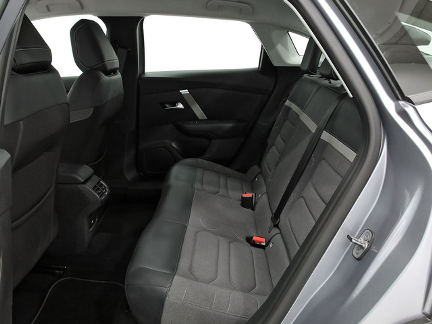 Citroen C4 X PureTech 130 S&S Plus EAT8 96 kW (131 CV)