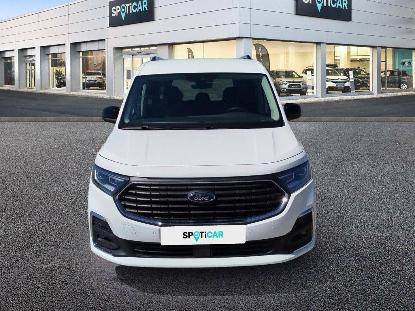 Ford Grand Tourneo Connect 1.5 Ecoboost Titanium 84 kW (114 CV)