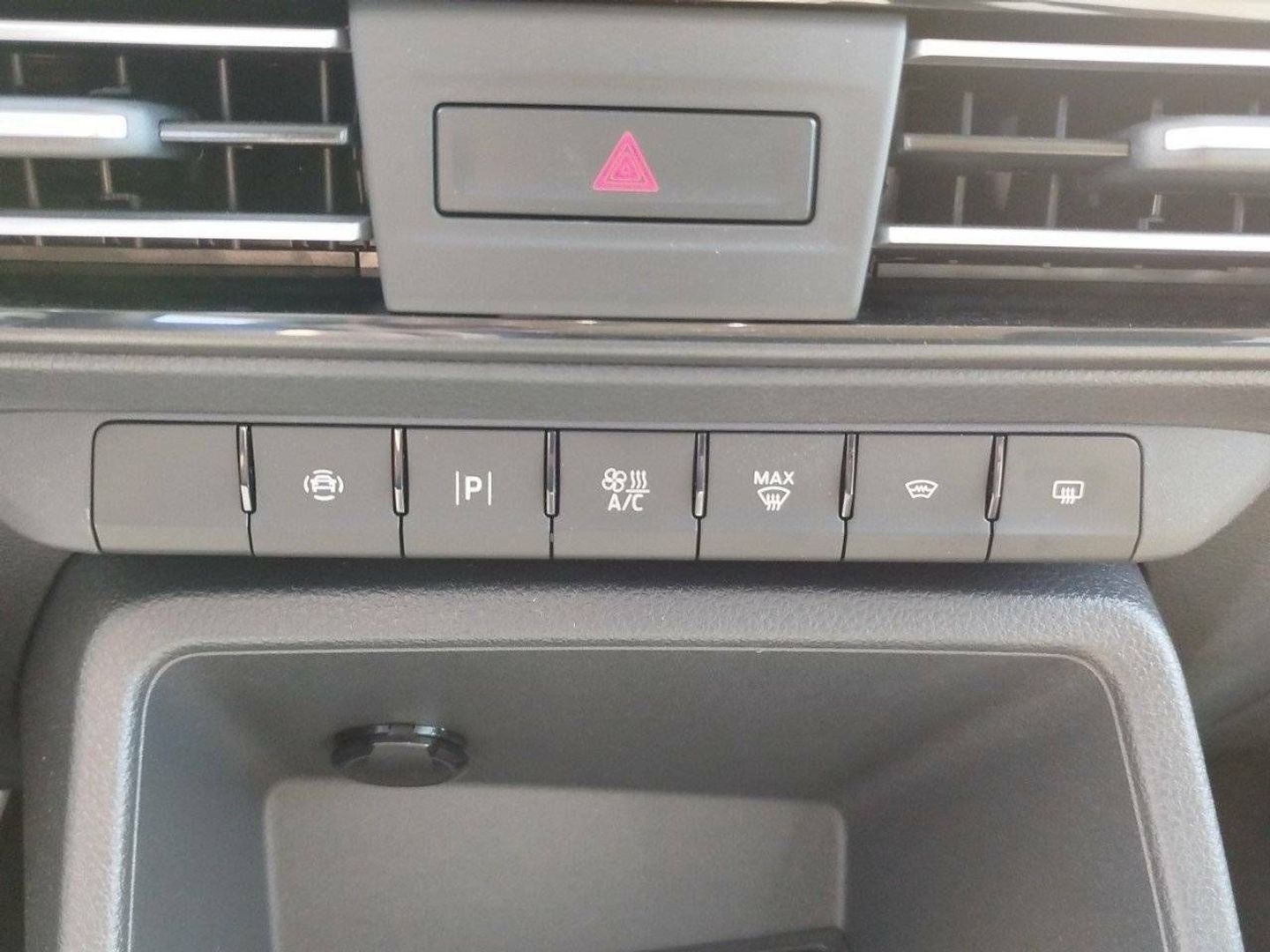 Ford Grand Tourneo Connect 1.5 Ecoboost Titanium 84 kW (114 CV)
