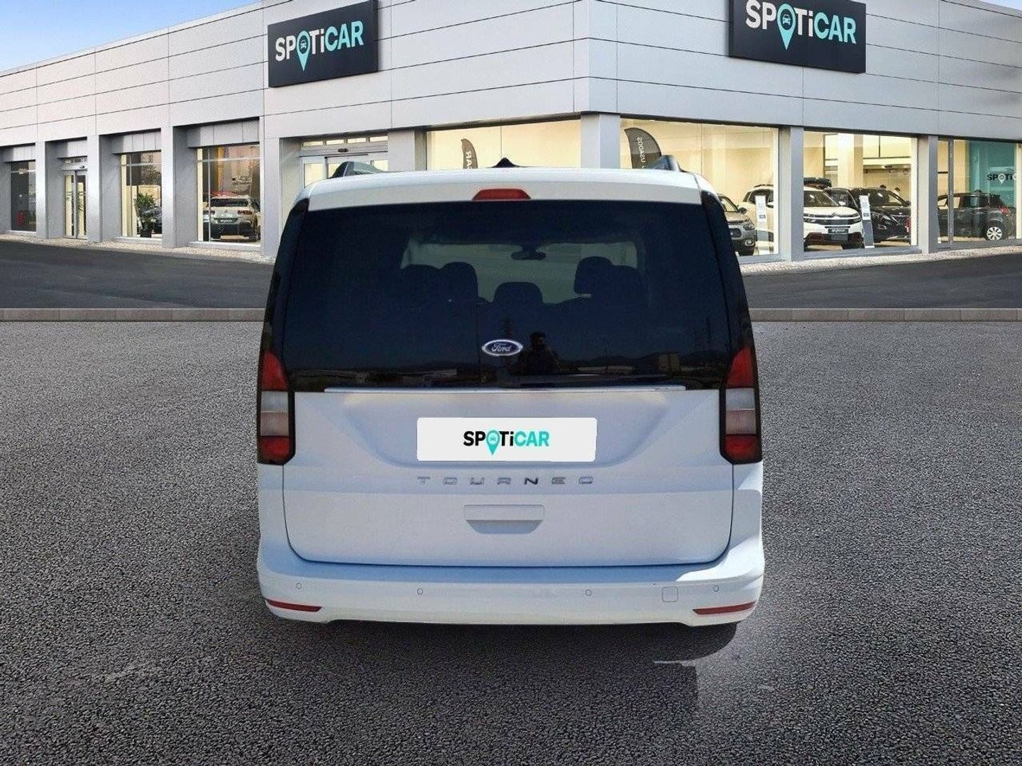 Ford Grand Tourneo Connect 1.5 Ecoboost Titanium 84 kW (114 CV)
