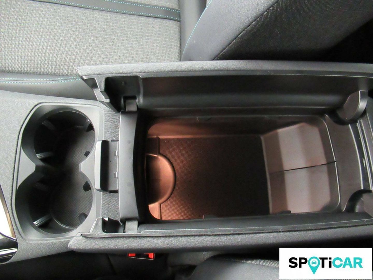 Peugeot 5008 BlueHDI 130 S&S Allure Pack EAT8 96 kW (130 CV)
