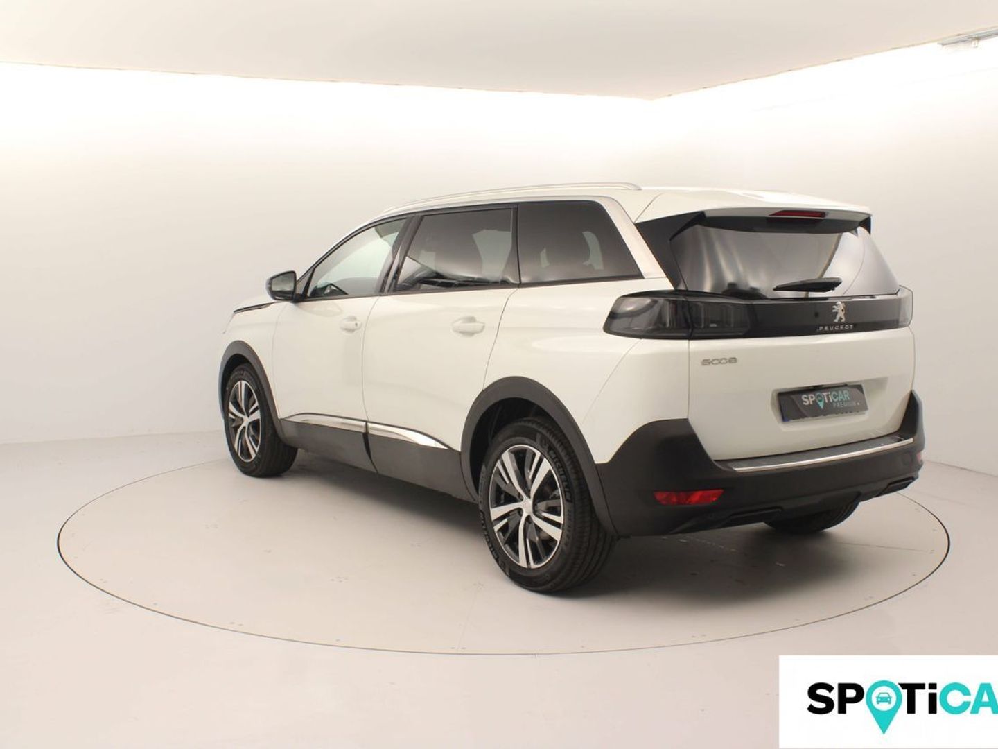 Peugeot 5008 BlueHDI 130 S&S Allure Pack EAT8 96 kW (130 CV)