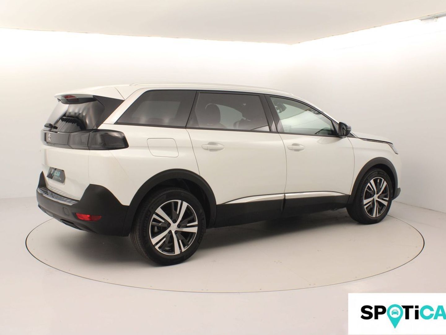 Peugeot 5008 BlueHDI 130 S&S Allure Pack EAT8 96 kW (130 CV)