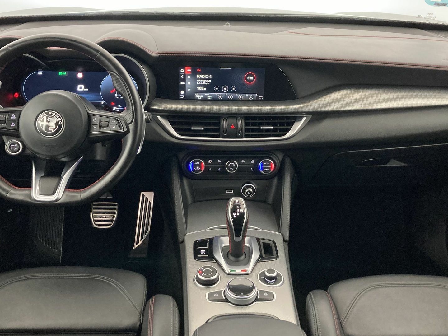 Alfa Romeo Stelvio 2.0 Gasolina Competizione Q4 206 kW (280 CV)