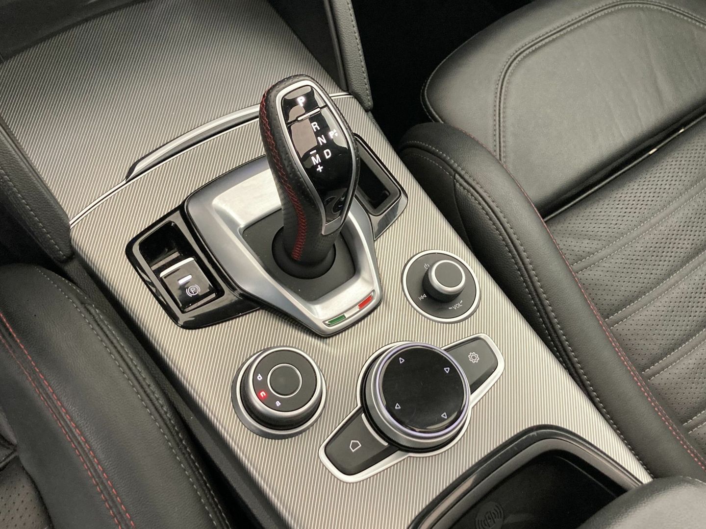 Alfa Romeo Stelvio 2.0 Gasolina Competizione Q4 206 kW (280 CV)