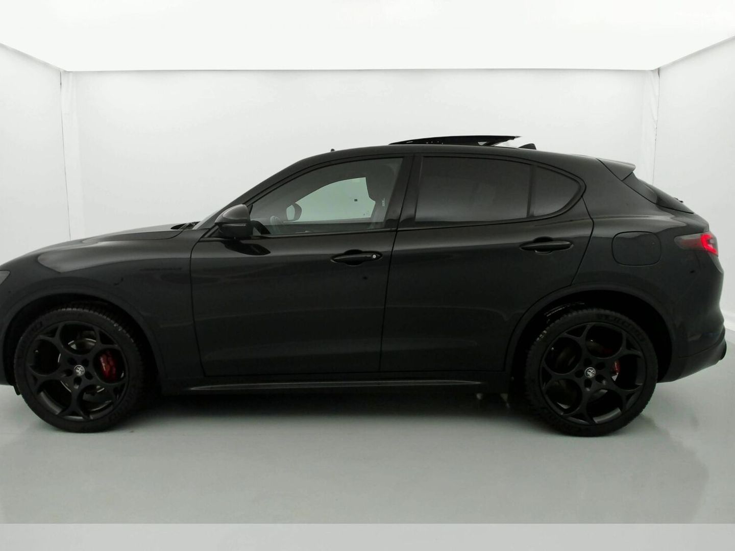 Alfa Romeo Stelvio 2.0 Gasolina Competizione Q4 206 kW (280 CV)