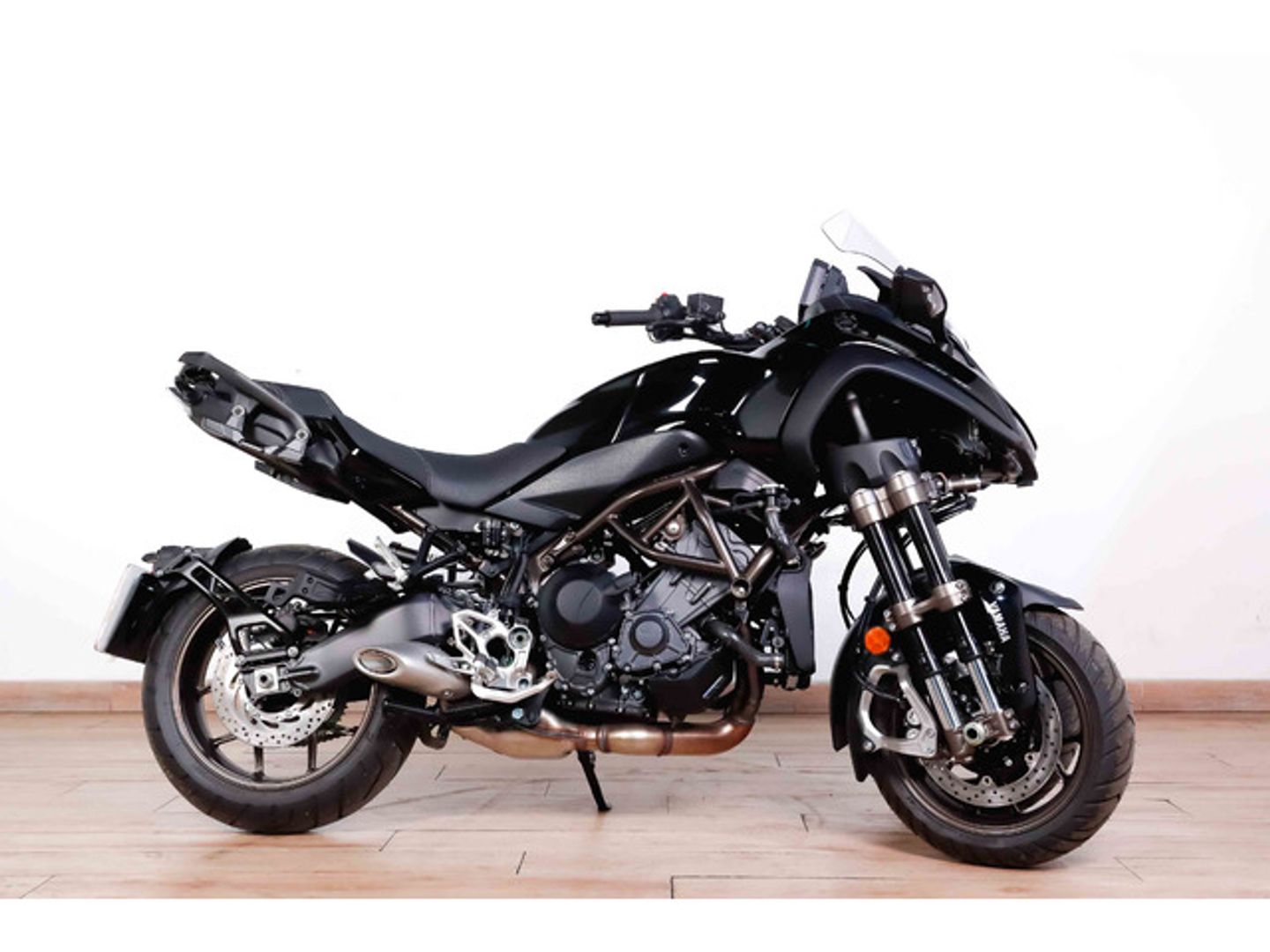 Yamaha Niken 890 gt