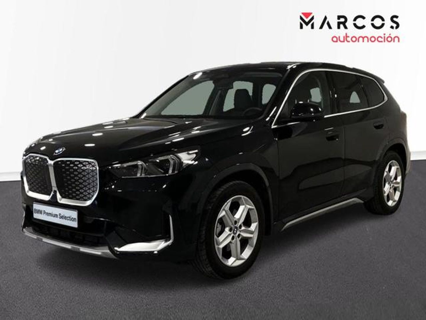 BMW iX1 eDrive20 150 kW (204 CV) Negro All Terrain / Pick-up