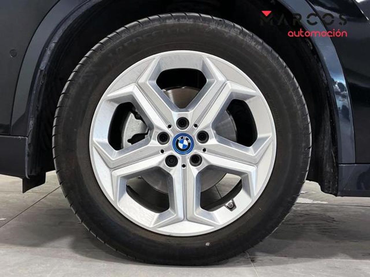 BMW iX1 eDrive20 150 kW (204 CV)