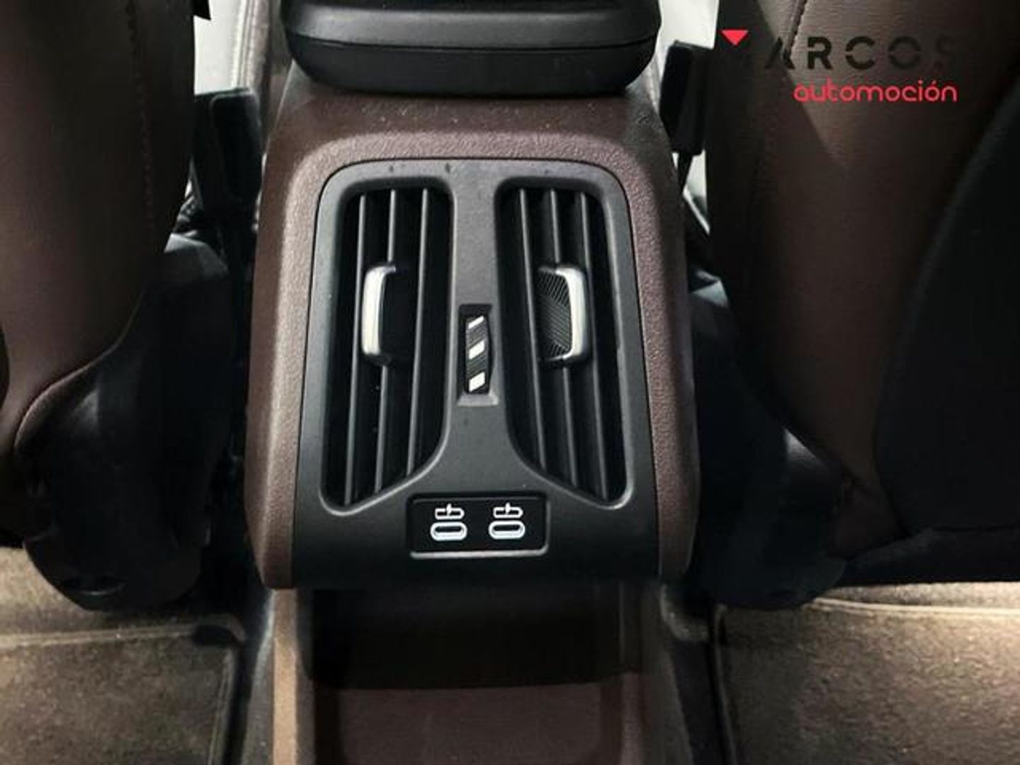 BMW iX1 eDrive20 150 kW (204 CV)