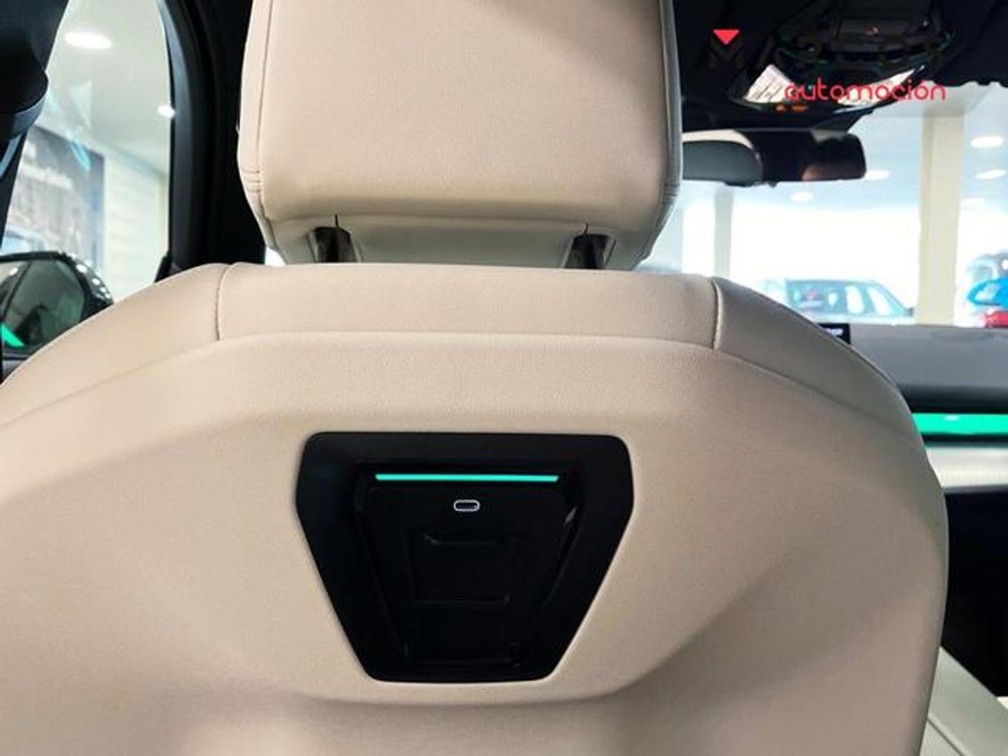 BMW i5 eDrive40 250 kW (340 CV)