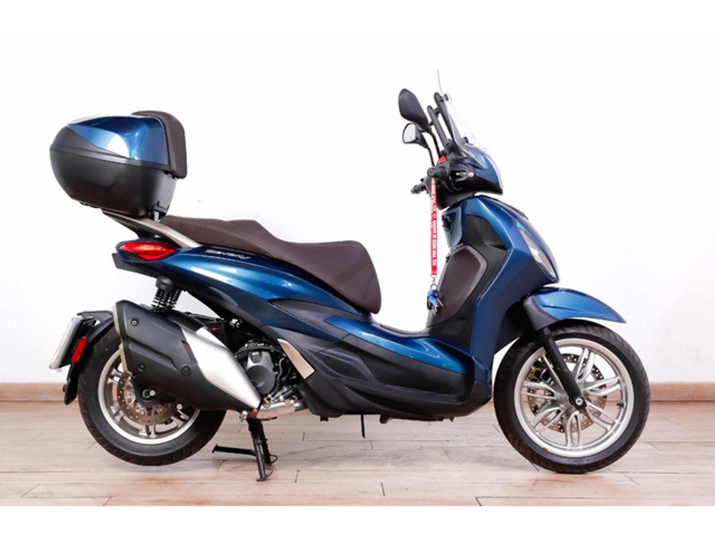 Piaggio Beverly 400/S Azul Motorcycle