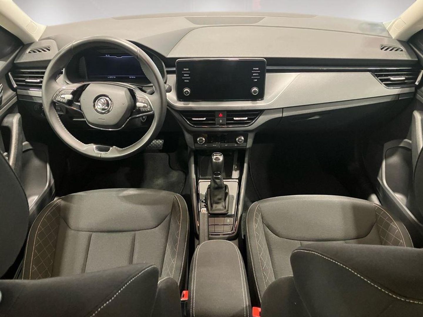 Skoda Kamiq 1.0 TSI Ambition DSG 81 kW (110 CV)