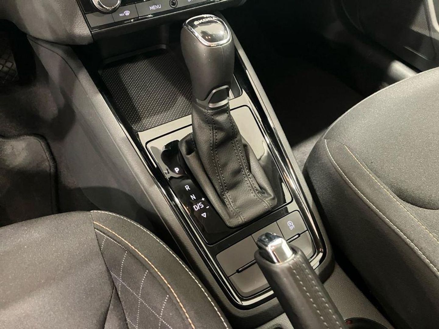 Skoda Kamiq 1.0 TSI Ambition DSG 81 kW (110 CV)