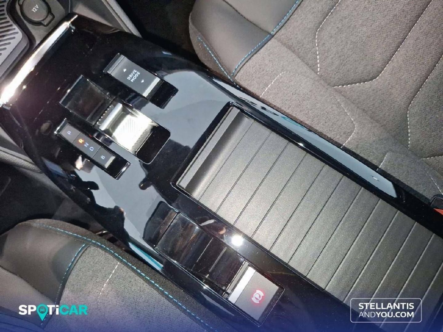 Citroen ë-C4 X 50KWh eléctrico Feel Pack 100 kW (136 CV)