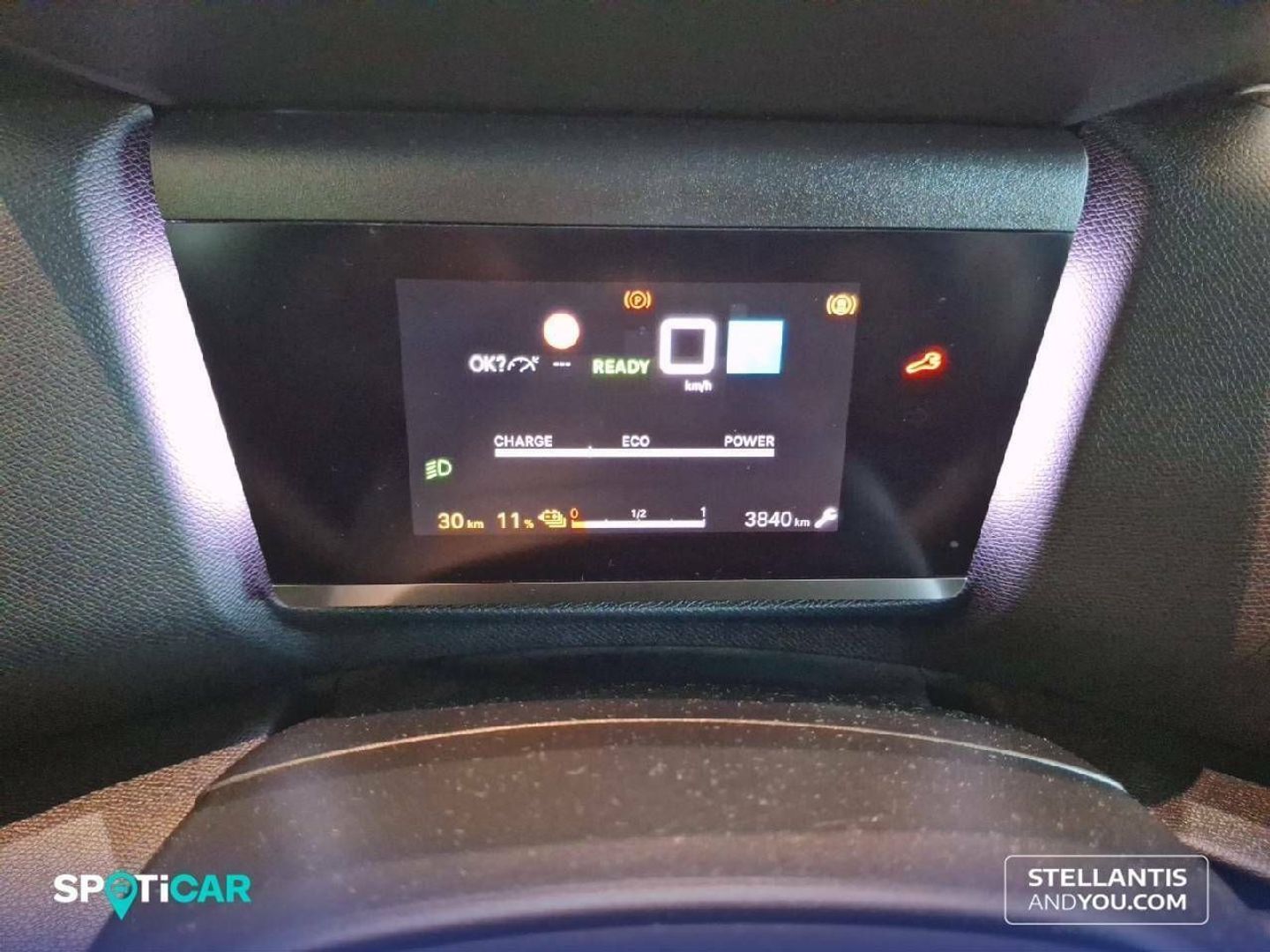 Citroen ë-C4 X 50KWh eléctrico Feel Pack 100 kW (136 CV)