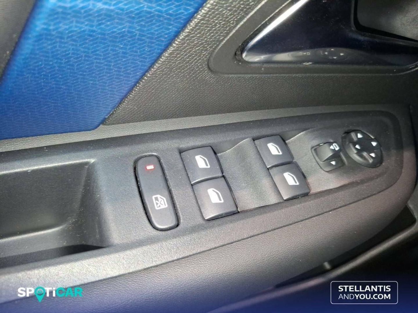 Citroen ë-C4 X 50KWh eléctrico Feel Pack 100 kW (136 CV)