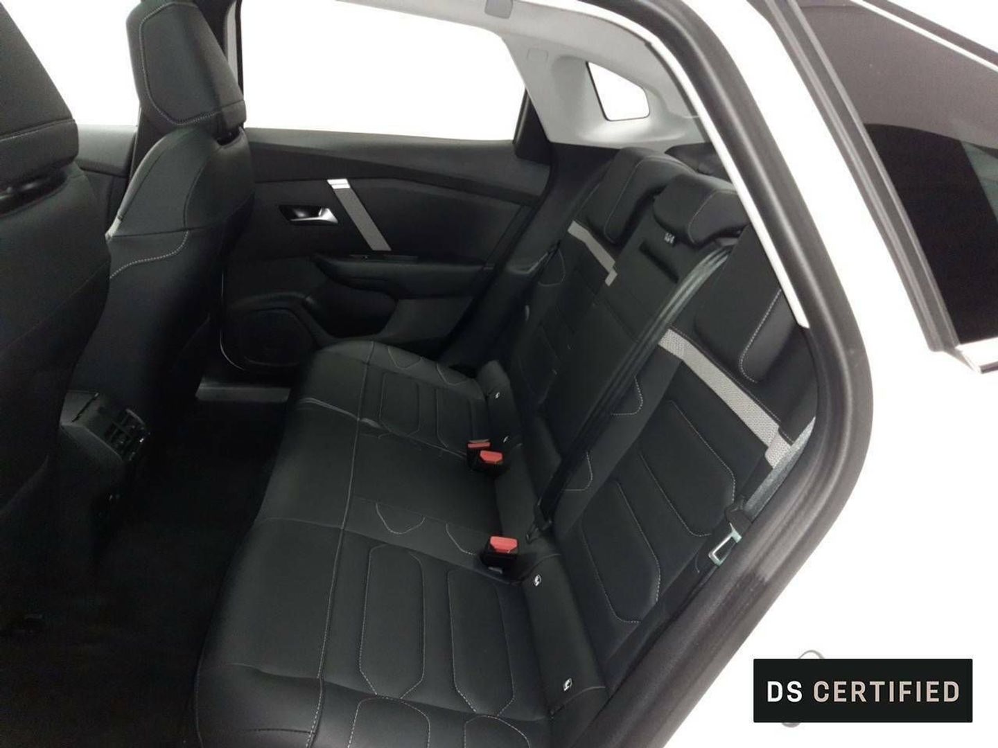 Citroen ë-C4 X 50KWh eléctrico Shine 100 kW (136 CV)