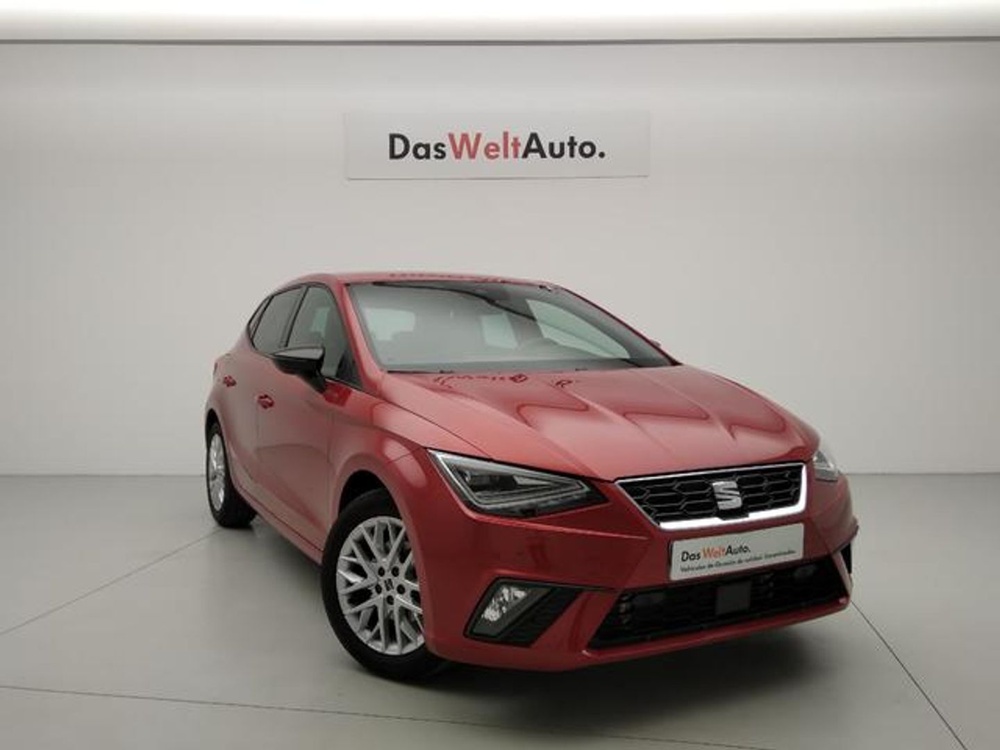 SEAT Ibiza 1.0 TSI S&S FR XS 81 kW (110 CV) Rojo Compact
