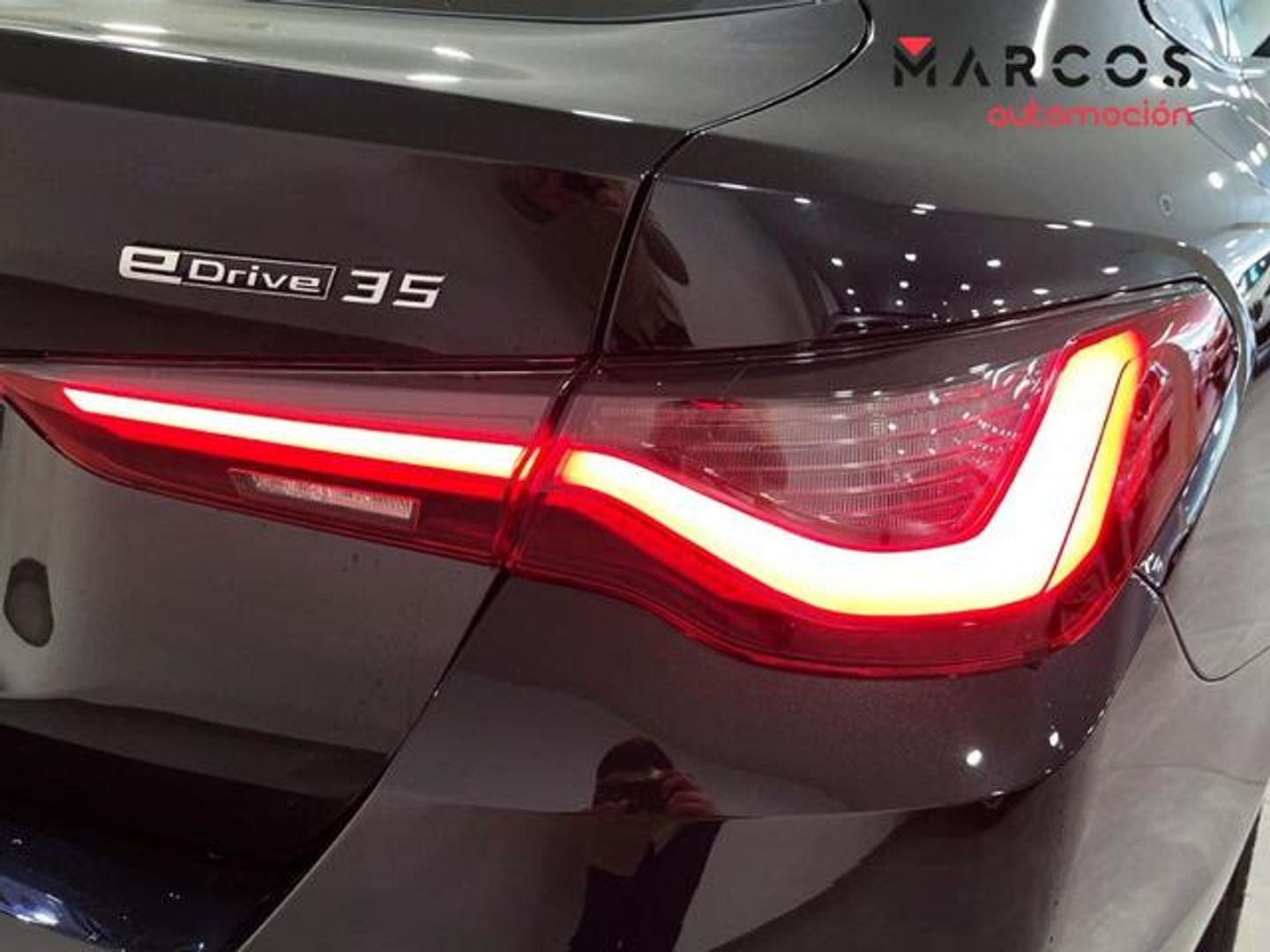 BMW i4 eDrive35 210 kW (286 CV)