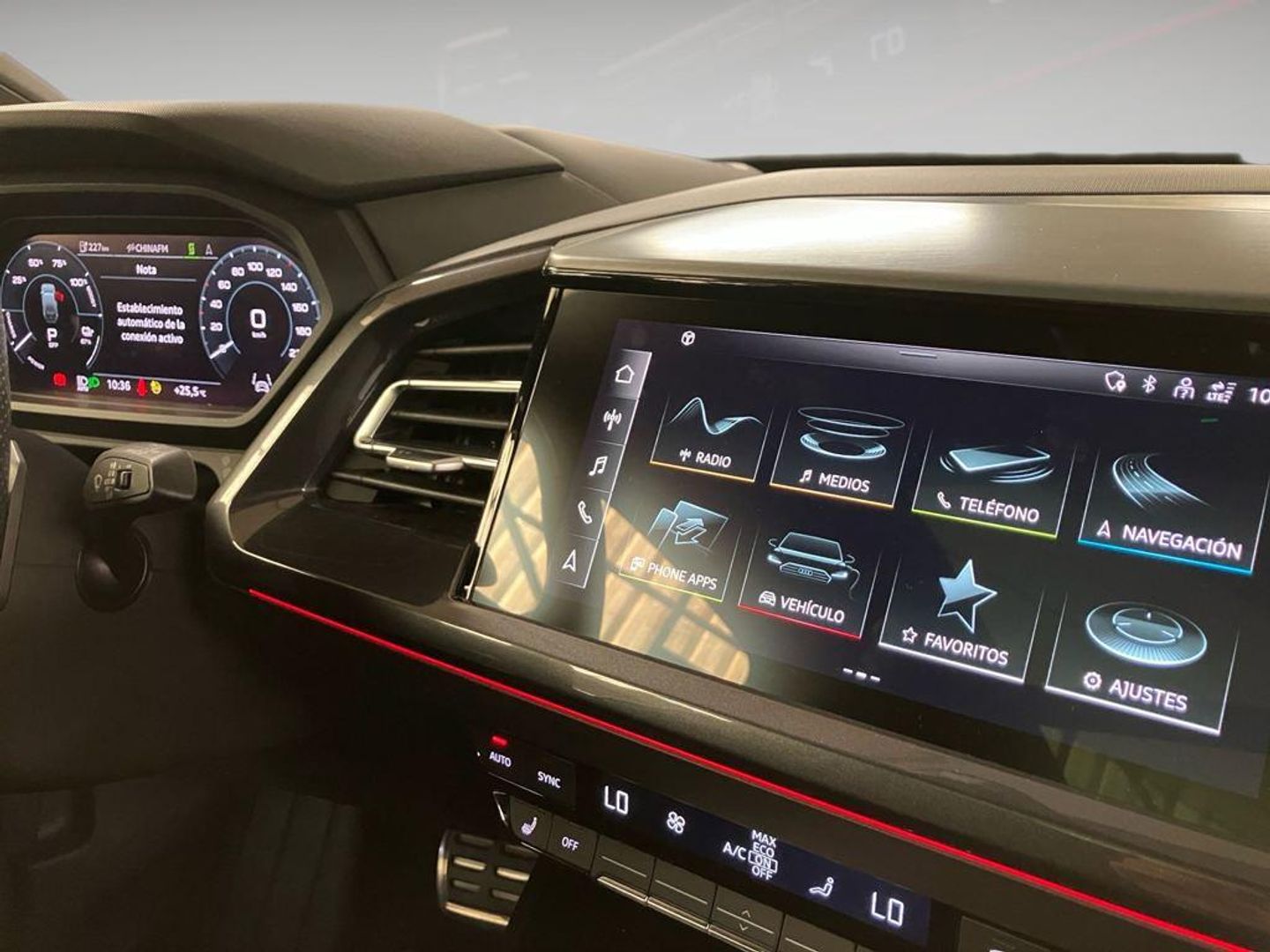 Audi Q4 e-tron S line 50 e-tron quattro 82kWh 220 kW (299 CV)