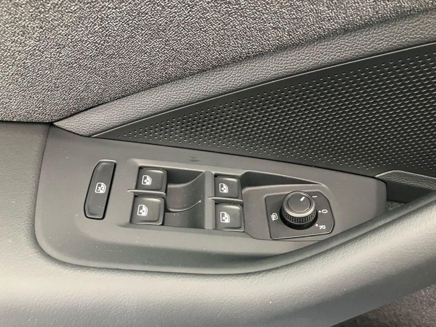 Volkswagen Passat Variant eHybrid PHEV 150 kW (204 CV) DSG