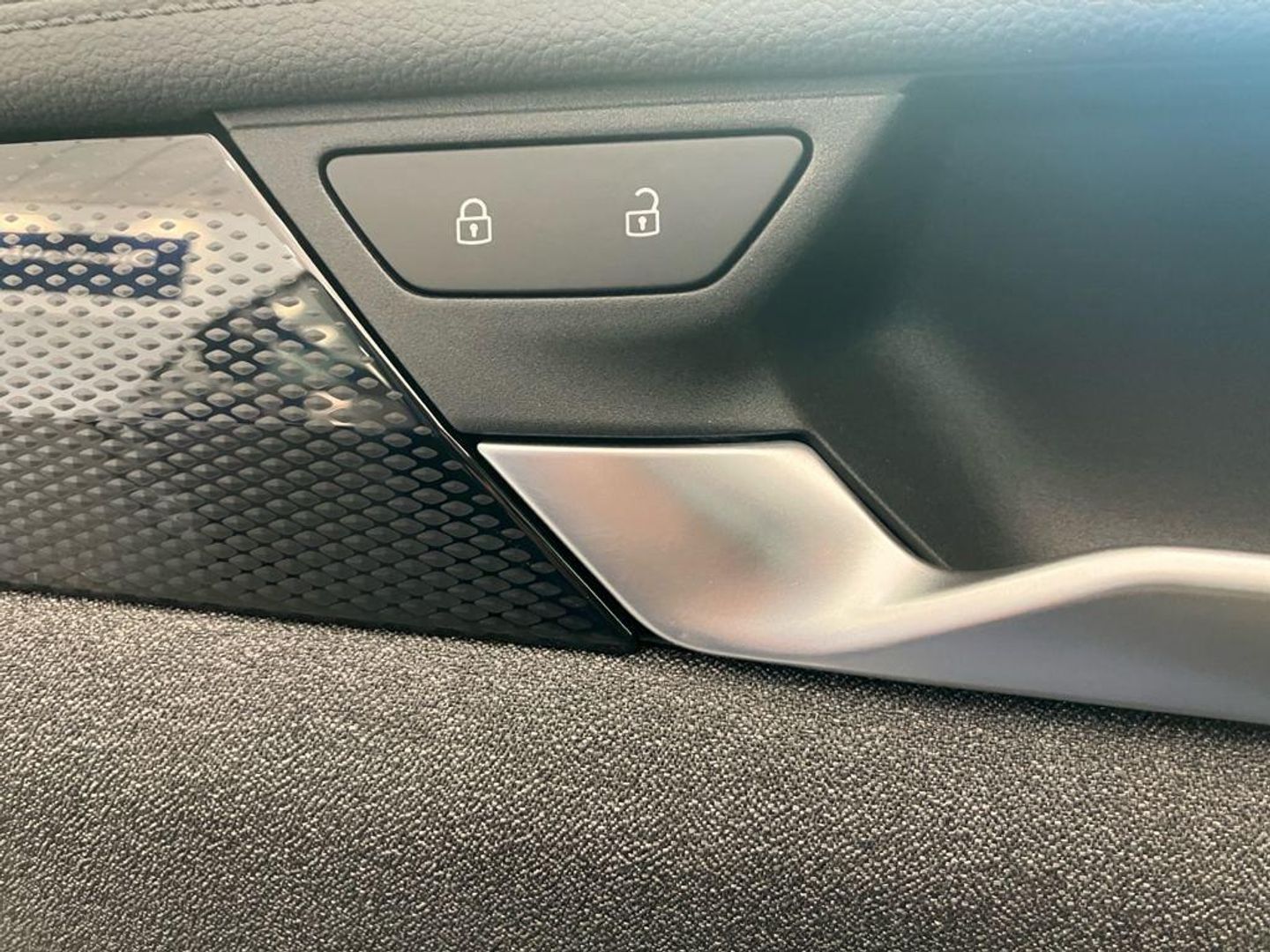 Volkswagen Passat Variant eHybrid PHEV 150 kW (204 CV) DSG