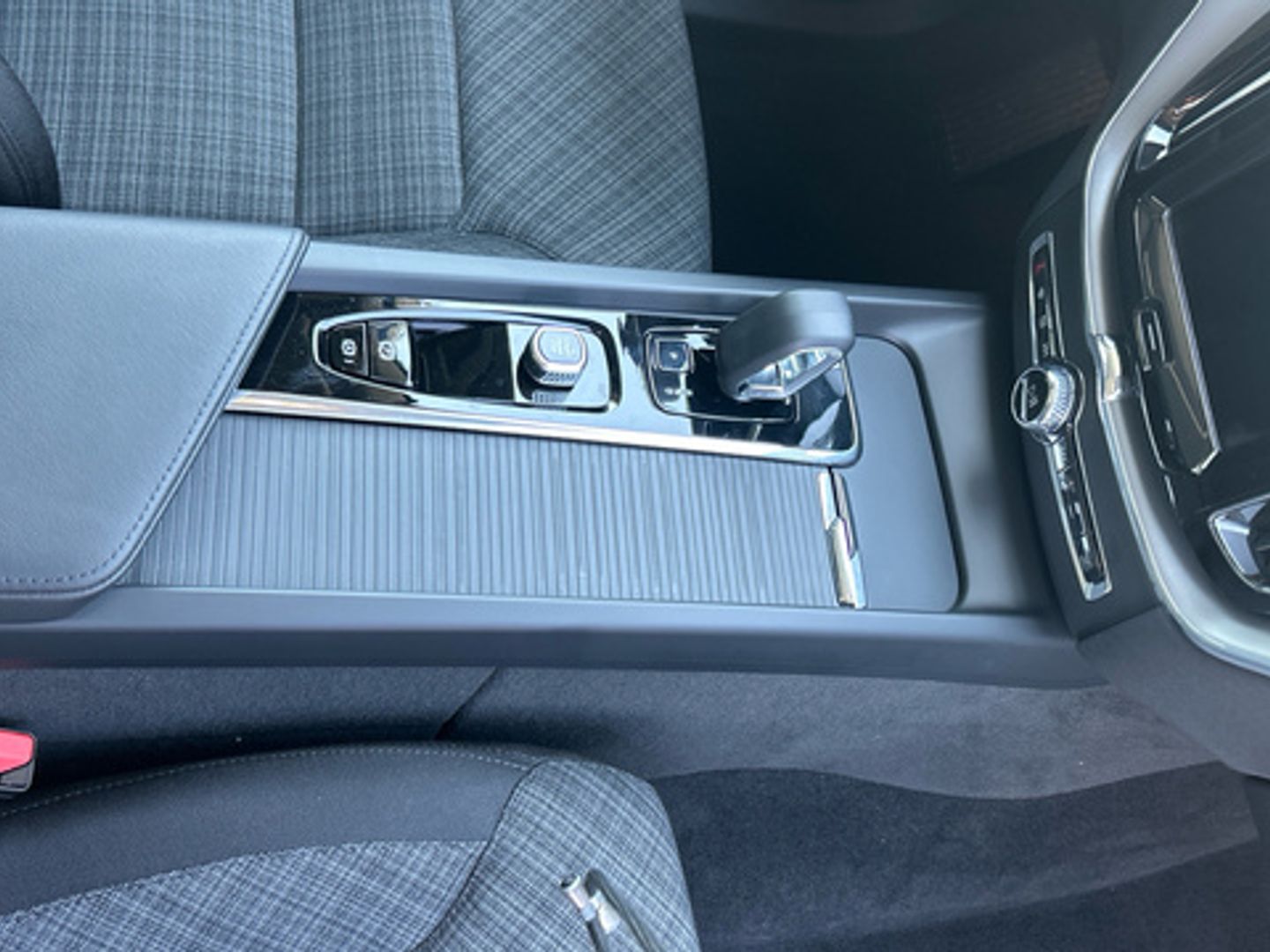 Volvo XC60 T6 Recharge Core AWD Auto 257 kW (350 CV)