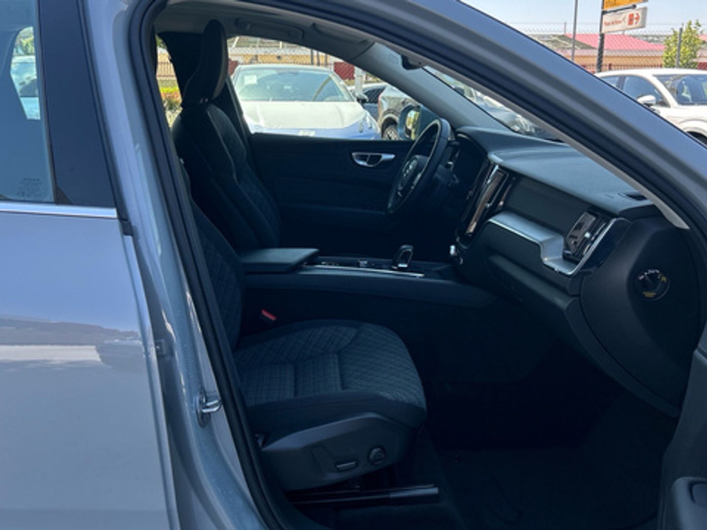 Volvo XC60 T6 Recharge Core AWD Auto 257 kW (350 CV)
