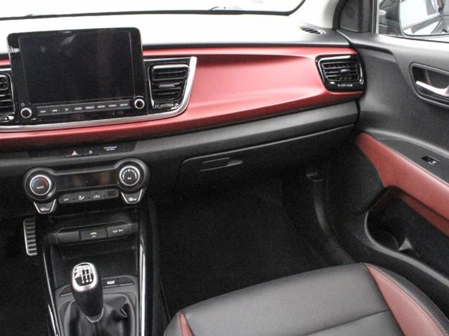 Kia Rio 1.0 T-GDi MHEV iMT Drive 74 kW (100 CV)