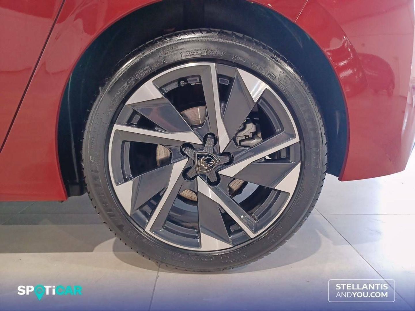 Peugeot 308 PureTech 130 S&S Allure Pack 96 kW (130 CV)