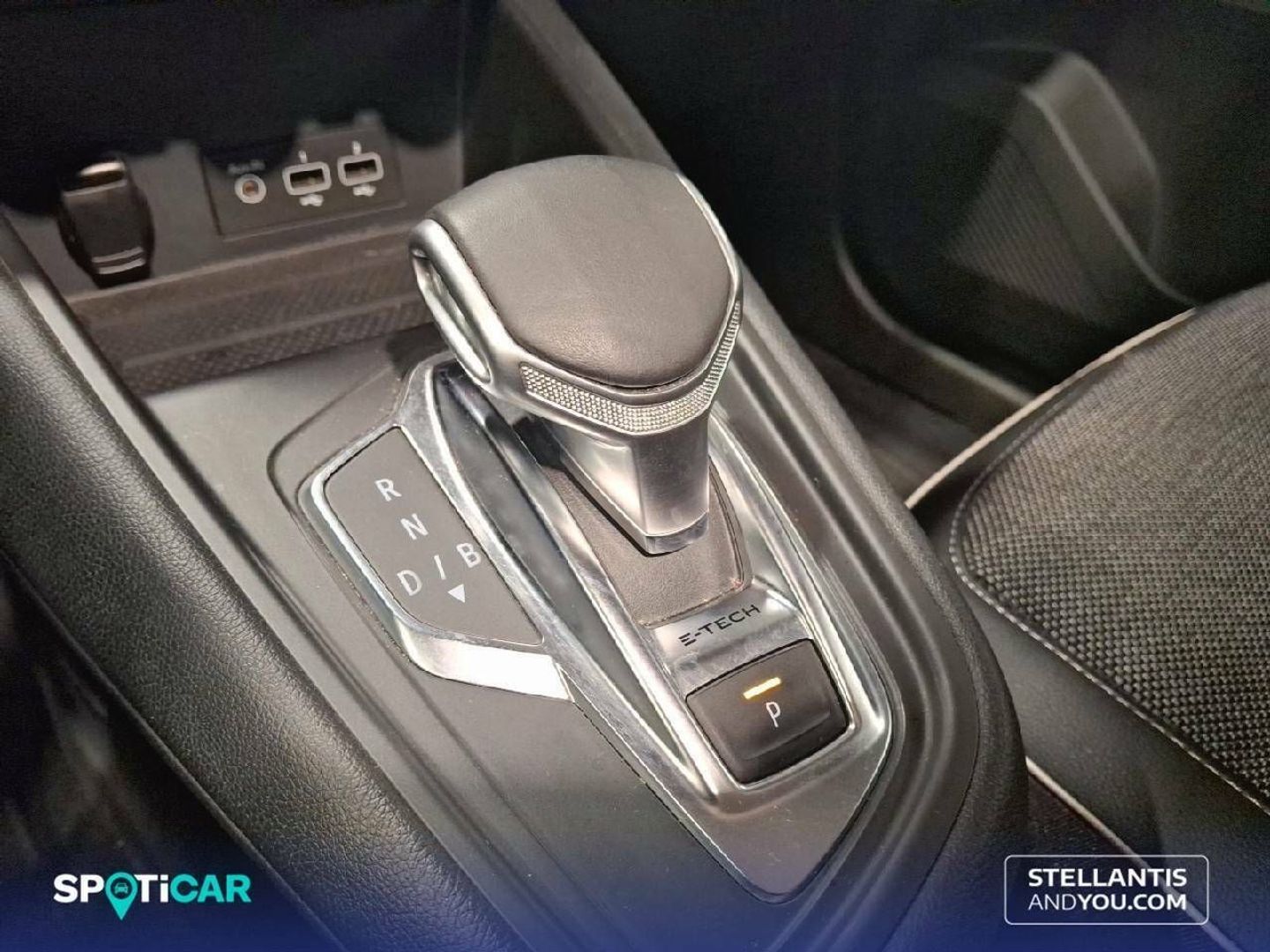 Renault Captur Zen E-TECH Híbrido enchufable 118 kW (160 CV)