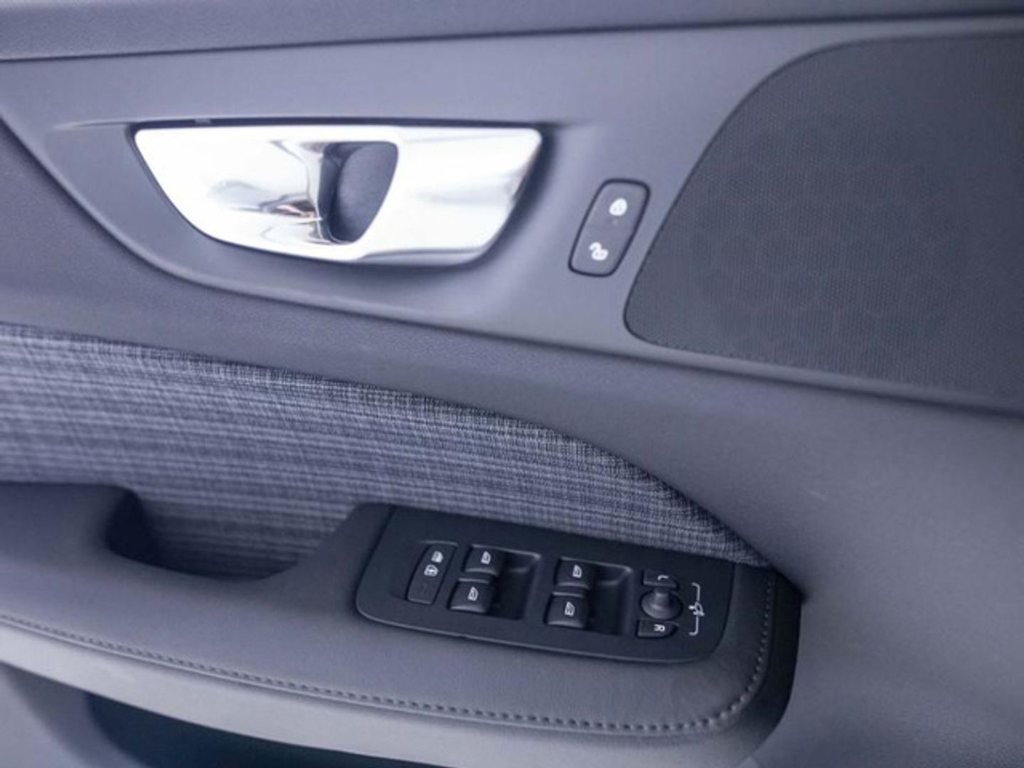 Volvo V60 B4 G Core Auto 145 kW (197 CV)