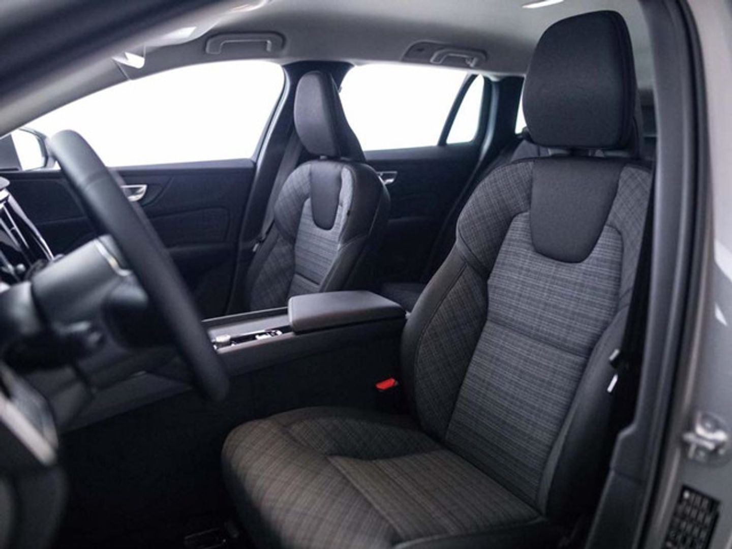 Volvo V60 B4 G Core Auto 145 kW (197 CV)
