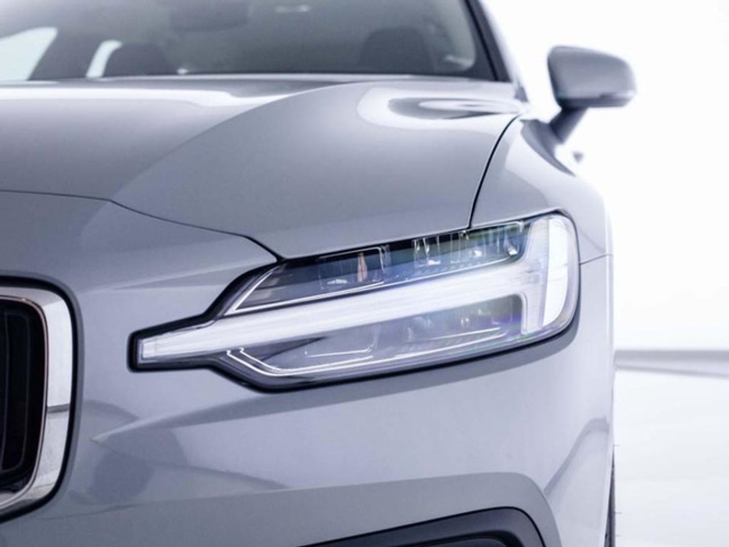 Volvo V60 B4 G Core Auto 145 kW (197 CV)