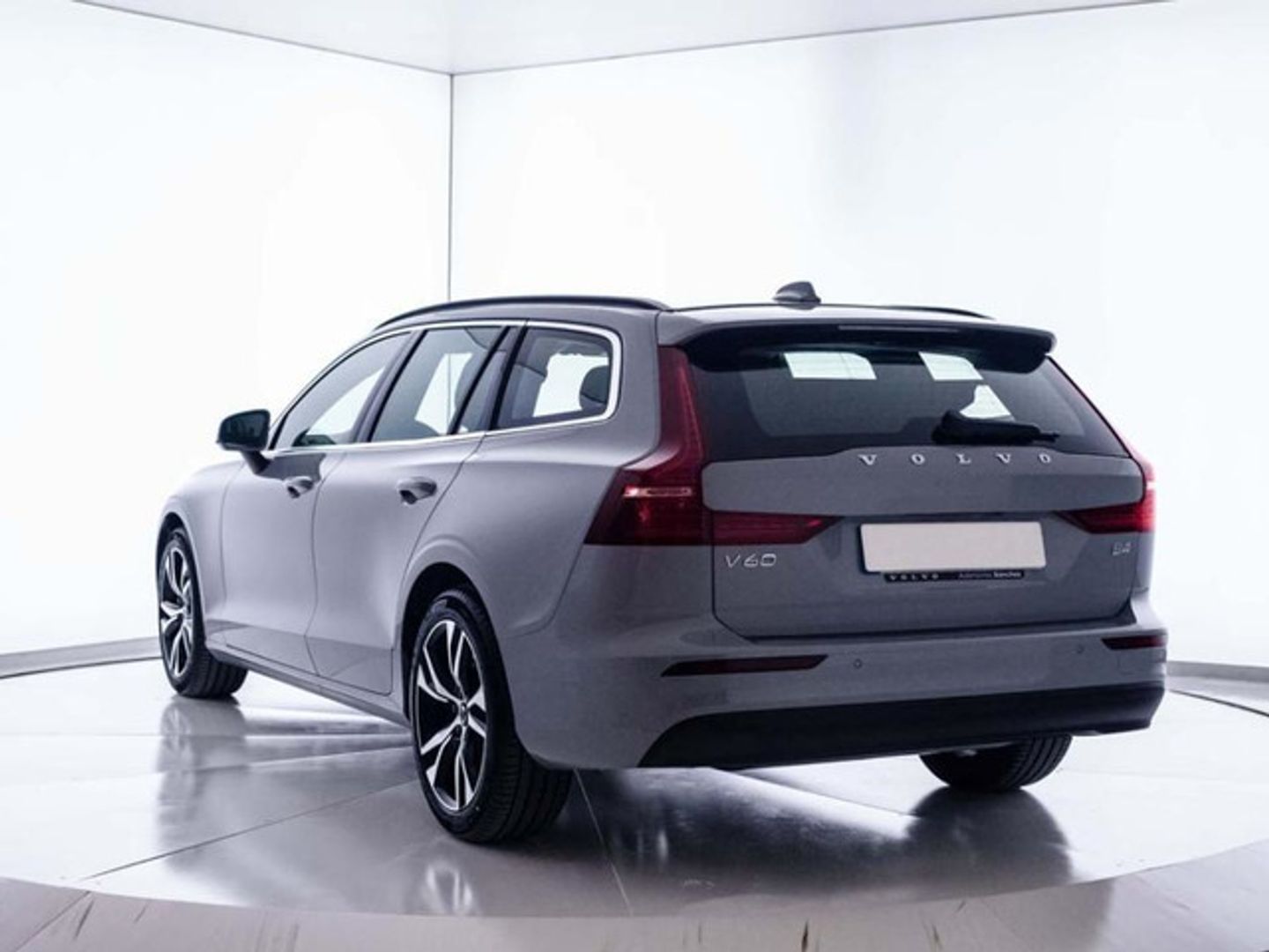 Volvo V60 B4 G Core Auto 145 kW (197 CV)