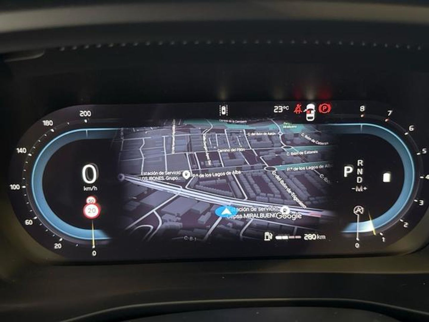 Volvo XC40 B3 G Plus Dark Auto 120 kW (163 CV)