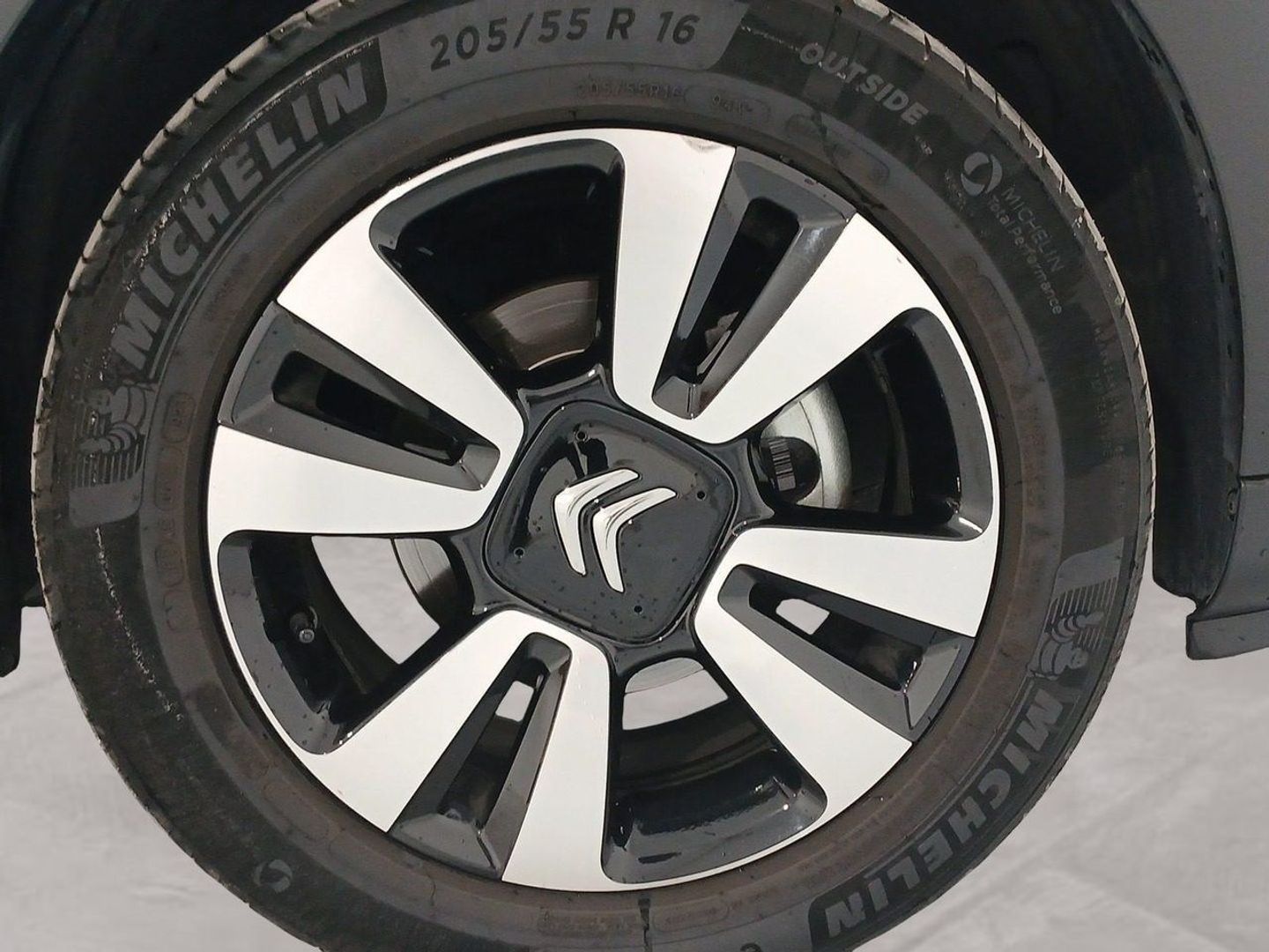 Citroen C3 PureTech 82 Shine 61 kW (83 CV)