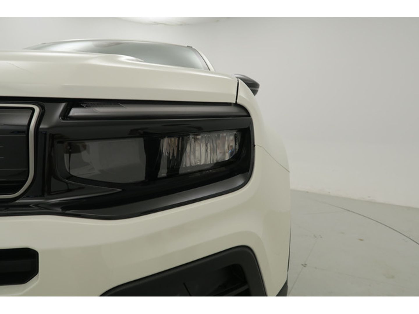 Jeep Avenger BEV Summit 115 kW (156 CV)