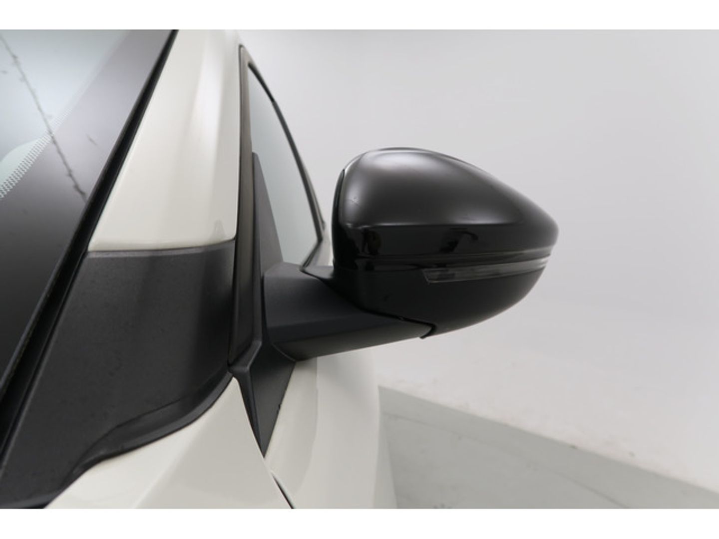 Jeep Avenger BEV Summit 115 kW (156 CV)