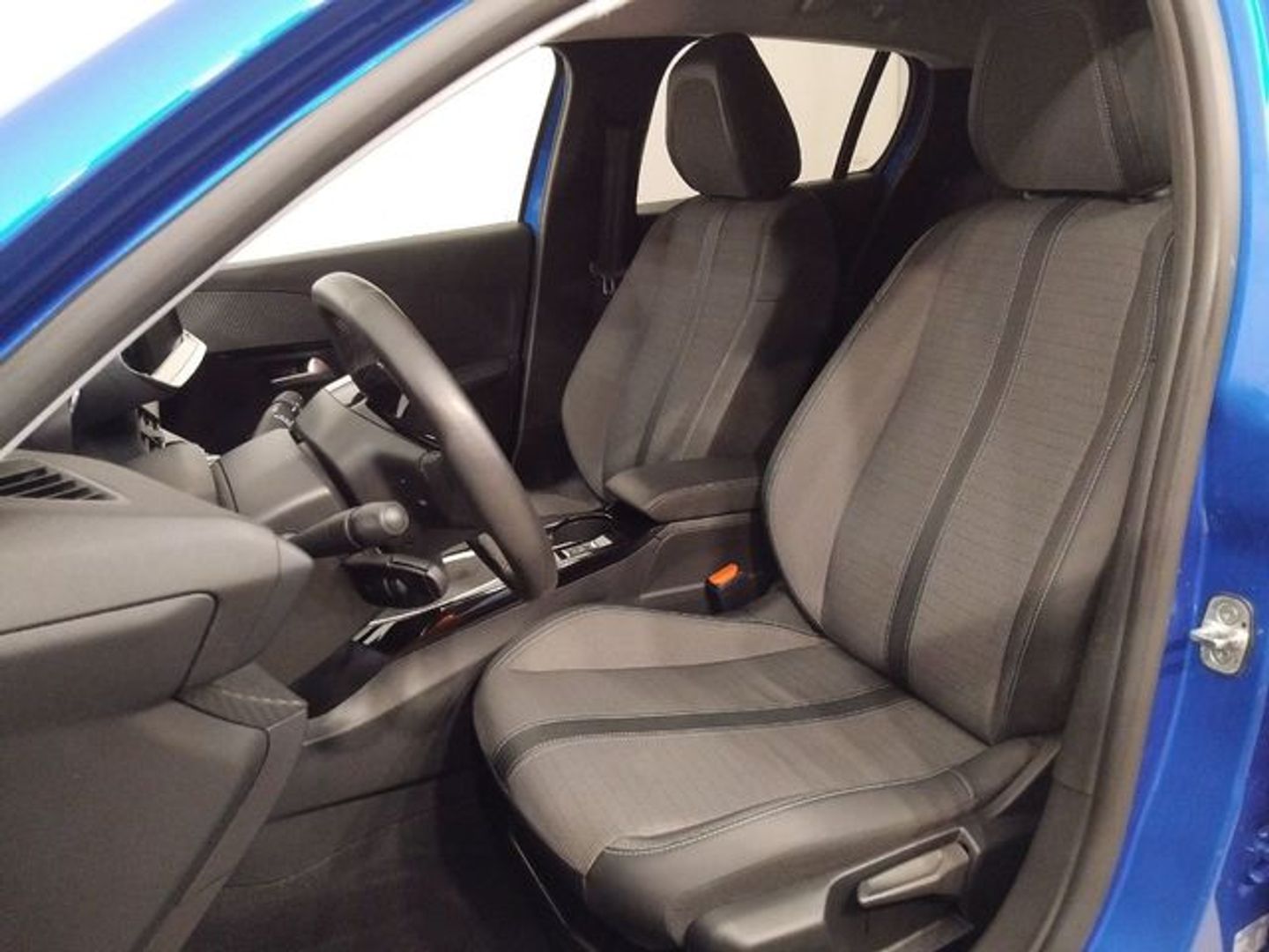 Peugeot 208 PureTech 100 Allure 75 kW (100 CV)